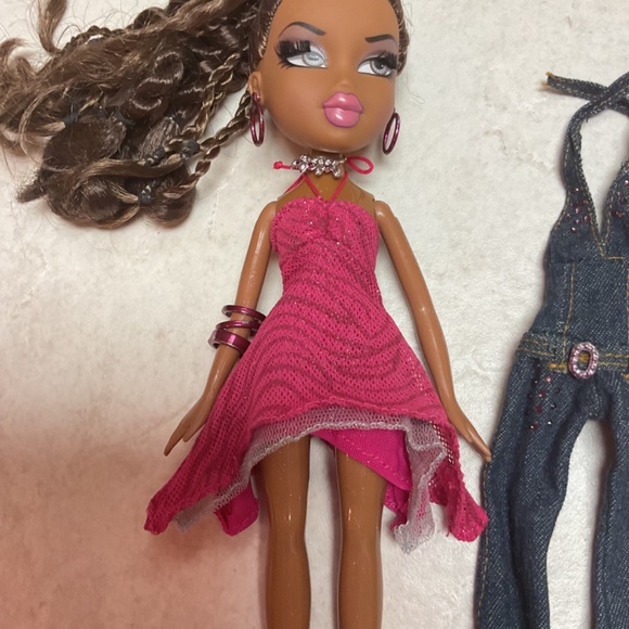 Bratz Girlz Nite Out Sasha Original 2004 Doll - Picture 3 of 9